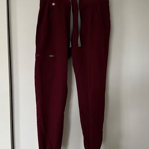 Figs Zamora Jogger Scrub Pants - XSP, Burgundy